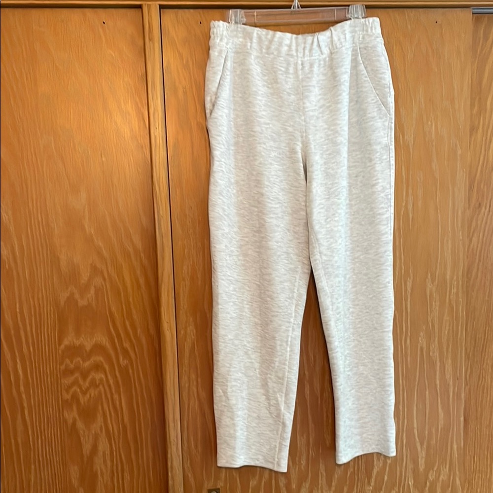 Te Verde Light Cream Elastic Waist Pants